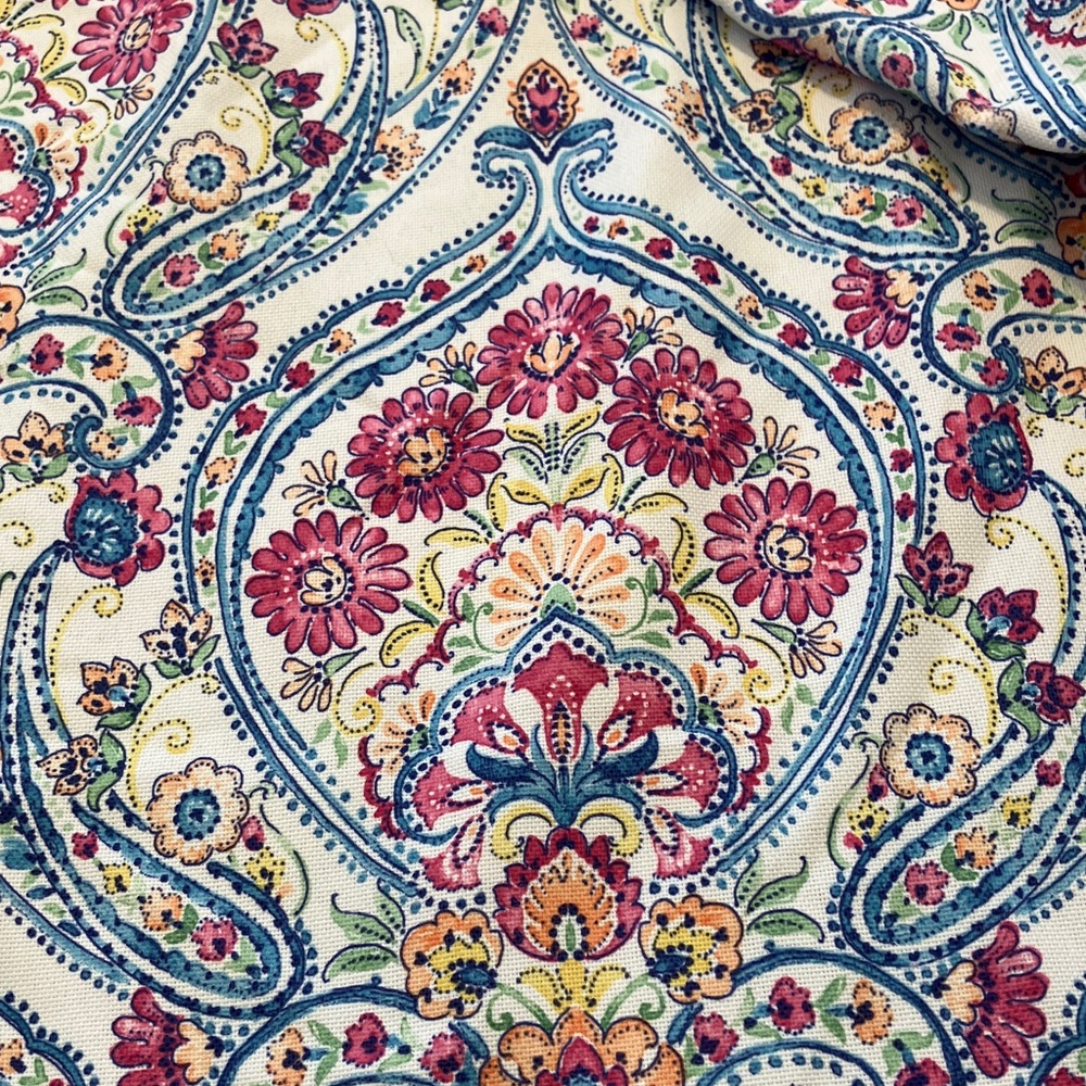 Isaac Mizrahi Tablecloth with Pink and Blue Floral Trim